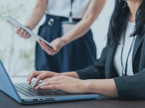 eラーニングを使用しているイメージ